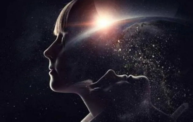 梦境之谜，梦到一个人，是他在想你，还是你在想他？潜意识里的情感纠葛