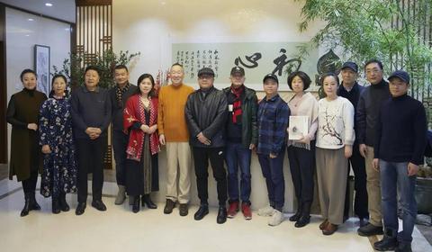 梦境解析，老虎入梦，家人安全，友人欢笑