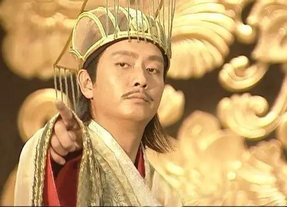 梦见与男友共渡洪水，情感与生存的交织梦境解析