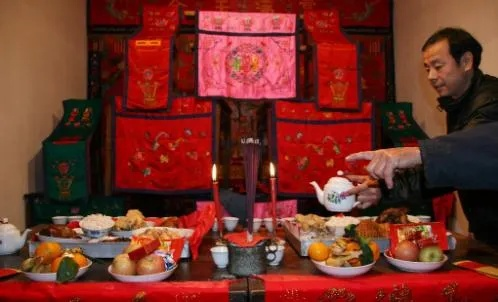 周公解梦，梦见祭祖与已故亲人，探寻梦境背后的深层含义