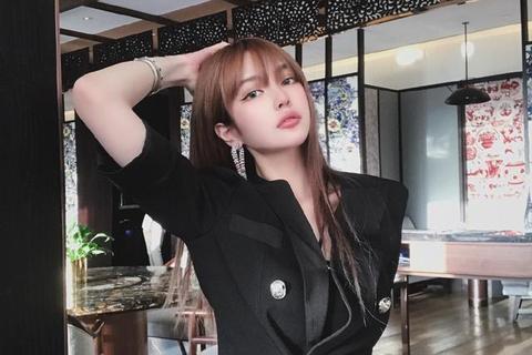 梦境中的情感纠葛，解析做梦梦见老公出轨我打老公他不还手的深层含义