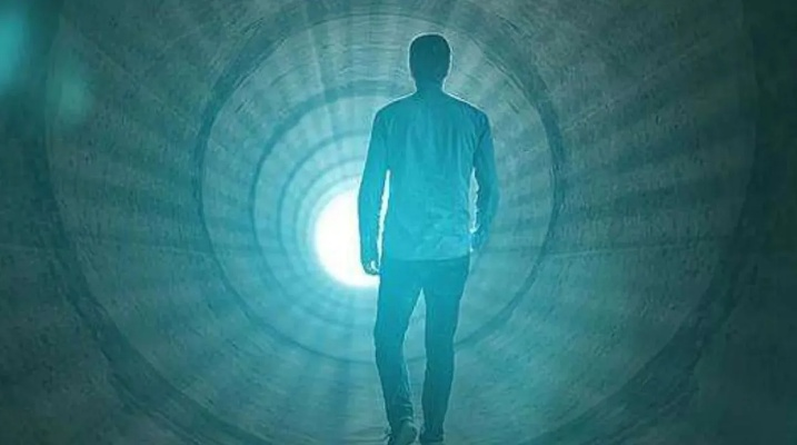 梦到自己外出东西被偷光，解析梦境背后的深层含义与心理启示