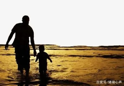梦回往昔，父爱如初，解析梦中父亲归家的深意