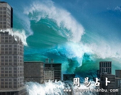 梦境解析，梦见涨洪水涌进家中，混沌之水在楼顶的象征意义