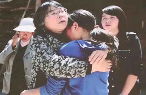 最近经常梦见死去的哥哥，解读梦境中的情感与记忆