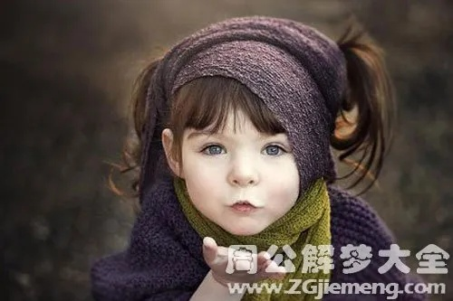 梦见自己生了个女孩，预兆与解析的深层探索