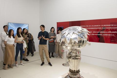 梦境解析，梦中捉乌龟被咬手指的深层含义