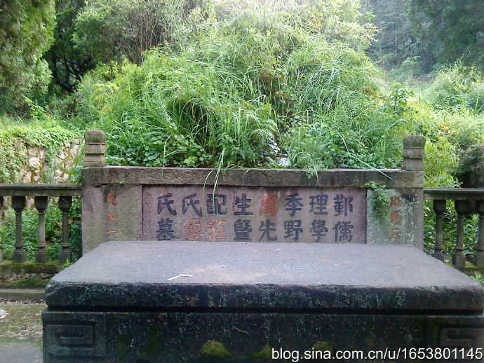 梦境中的抉择，解析梦见选墓地的深层含义