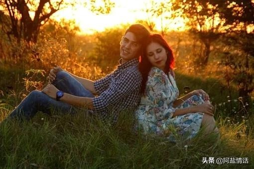 梦境交织的情感纠葛，前男友、现任与现实的交错之旅