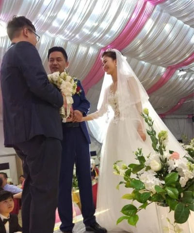 梦境交织，梦见已故二叔的婚礼之约