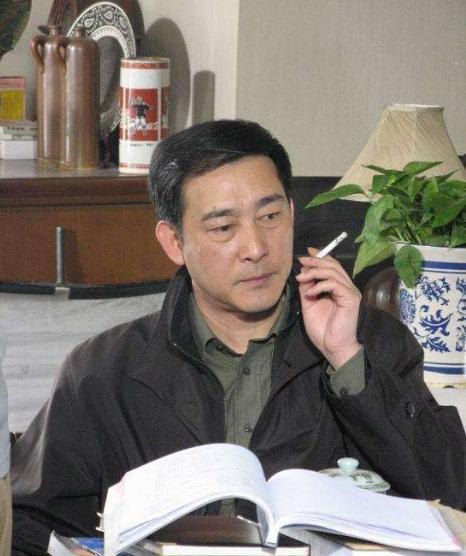 梦见过世的亲人在梦里告诉你做什么事业是好事么？解读梦境与现实的交织