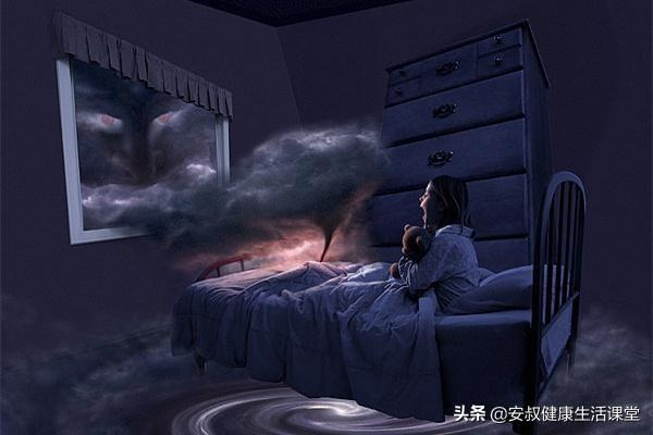 梦见别人偷自己爱车的发动机被发现，探索梦境背后的深层含义