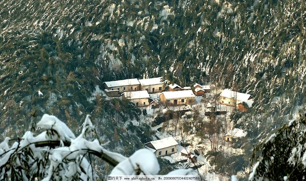梦境解析，雪中奇缘——梦中雪景的深层含义与心理启示