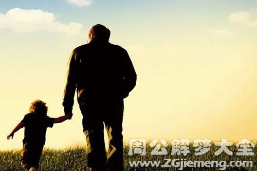 梦回往昔，再失至亲，解析梦见父亲去世多年又去世的深层含义