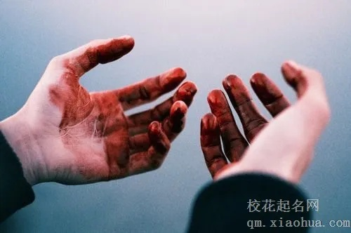 梦境解析，梦见朋友手流血，是福是祸？