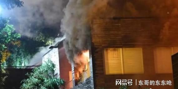 梦见火势滔天的灾难，解读别人家的房子着火的梦境