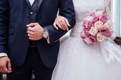 梦见别人未结婚生男孩怎解，探索梦境背后的深层含义与心理解析