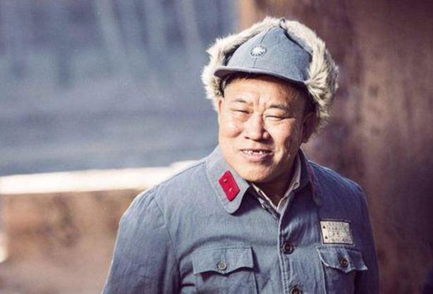 中午做梦梦见卷被子回家，寓意与解析