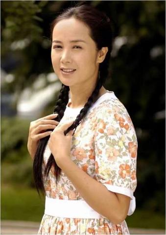 做梦梦见亲人离世自己号啕大哭，梦境背后的深层含义与心理解析