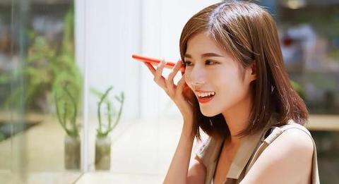 周公解梦，梦见头发脱落与黑红月经血，预示何意？