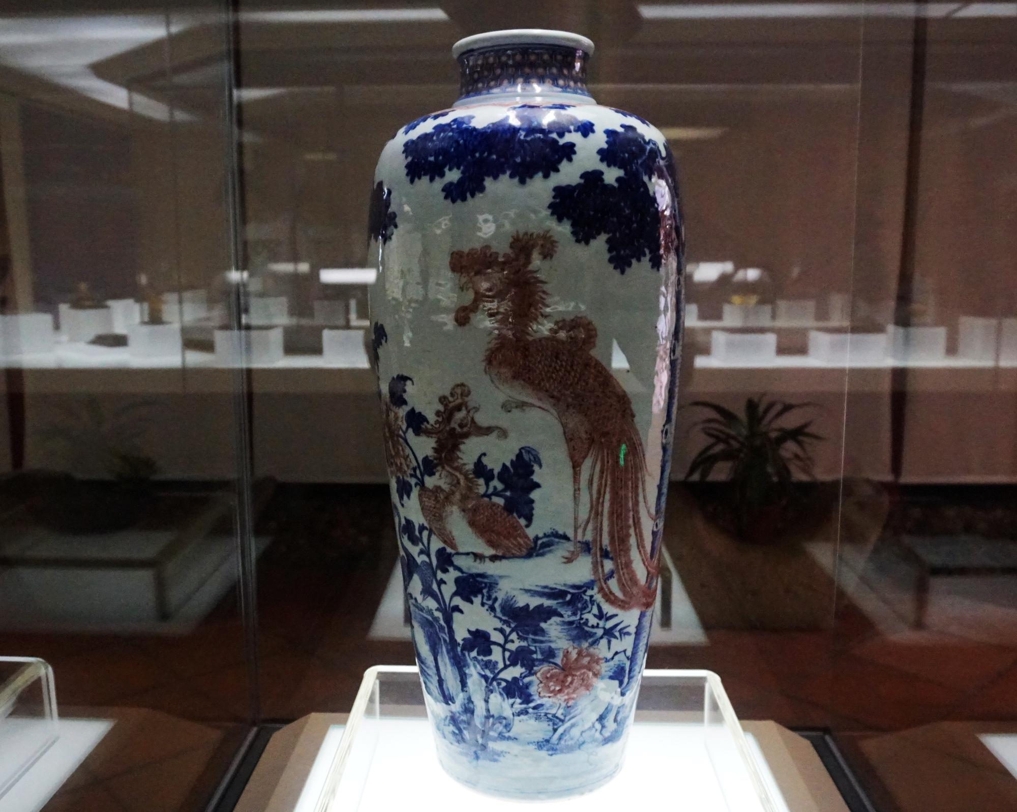 梦境解析，梦见金黄色长蜈蚣的象征意义与深层含义