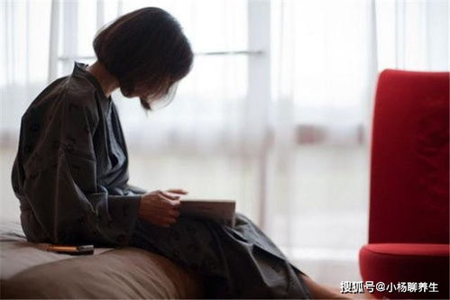 梦见父亲自杀我哭得很伤心，梦境背后的深层含义与心理解析