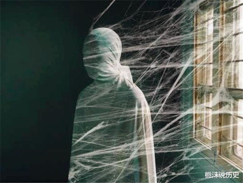 梦到自己死分尸，深层解析梦境背后的心理暗示与情感映射