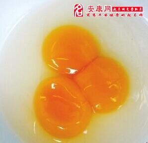 梦见熟鸡蛋很多黄，寓意与解析