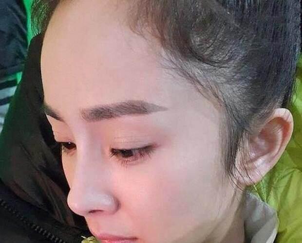 梦到自己掉了很多头发，预示生活变化的预兆？