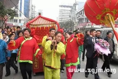 梦见死人娶媳妇，梦境背后的深层含义与解析