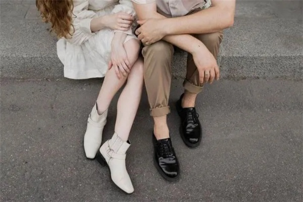 梦见和老婆离婚，梦境背后的深层含义与心理解析