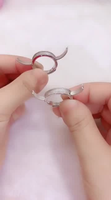 梦见戒指被偷，寓意与解析