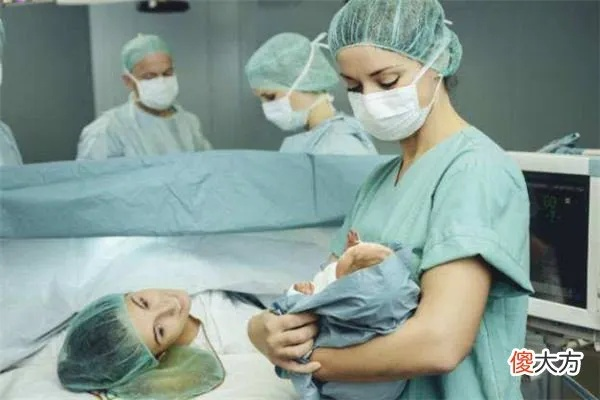 梦见自己妹妹生孩子分娩，梦境背后的深层预示与解析