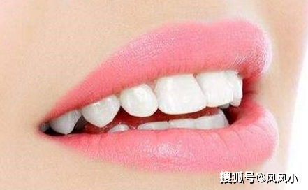 梦境解析，梦见牙齿脱落的深层含义