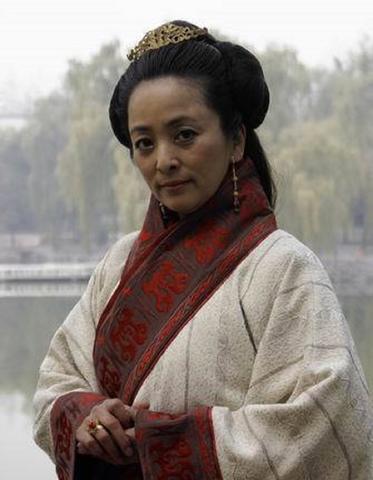 女生梦见自己手指流血并吮吸，梦境背后的深层解析与心理启示