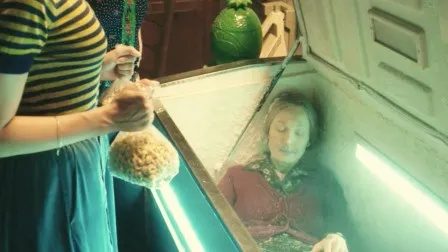 梦境解析，与逝去亲人的温馨对话