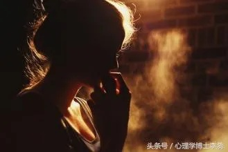 幸福婚姻中的梦境迷雾，解析为何已婚女性频繁梦见前男友