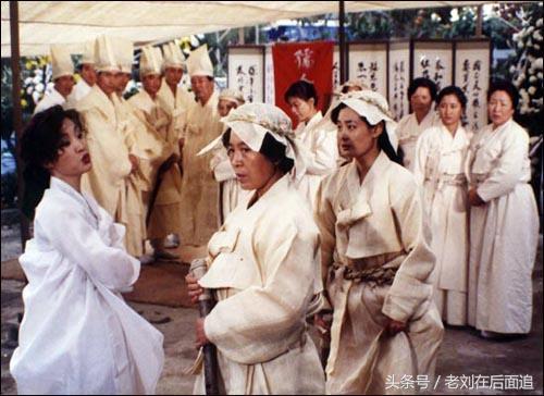 周公解梦，梦见自己的车被火烧，预示什么？