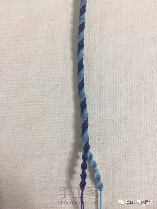 梦见绳子，缠绕心绪的深层寓意与解读