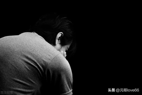 梦见过世父亲孤独痛苦，解读心灵深处的哀思与慰藉