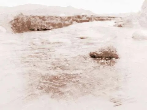 梦见河里发大洪水自己在里面走，探索梦境背后的深层含义