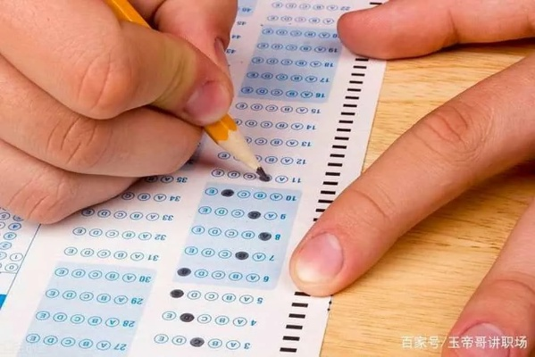 梦见考试考了八百多分，探索梦境背后的深层含义与启示