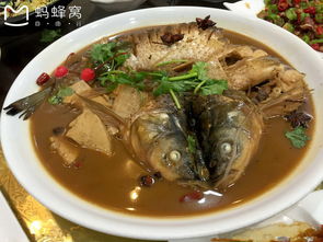 梦境解析，梦见鲜活炖鱼，寓意生活富足与内心宁静