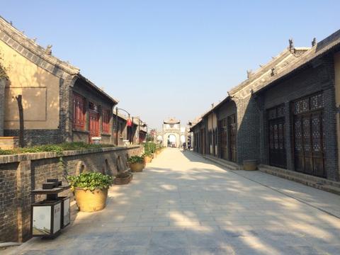 梦回故里，老宅与小偷的梦境解析