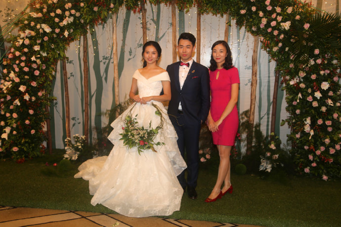 梦见自己结婚新郎不认识自己爱着的人来参加婚礼，周公解梦与心灵深处的探索