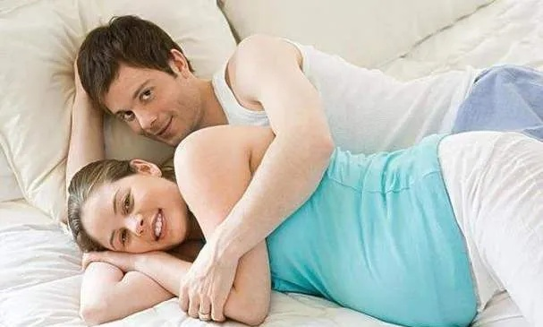 孕妇梦见自己生个女儿，古老预兆与现代解读