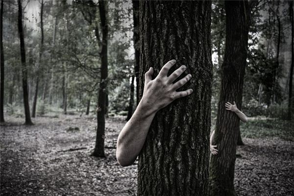 揭秘经常做噩梦梦到死人或被人追的深层原因与应对策略