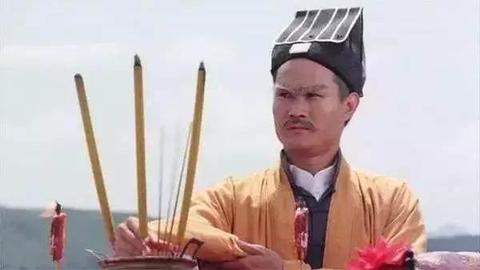 白天梦见二个女鬼我是降魔人，解析梦境中的神秘与自我探索