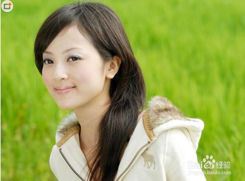 女人梦到大白蛇咬伤自己流血了是甚么意思，解读梦境中的隐秘信息