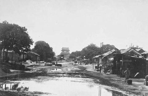 梦见下雨天和驴，探索梦境中的深层含义与象征